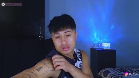 Snapshot of jhon_mendoza_ chatting on October 27, 3:12 pm jhon_mendoza_ online show from October 27, 3:12 pm