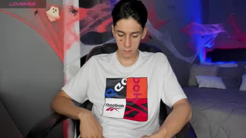 Jhon online show from October 17, 1:04 pm