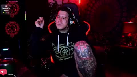 Snapshot of jhonny_ackerman chatting on October 2, 4:00 am jhonny_ackerman online show from October 2, 4:00 am