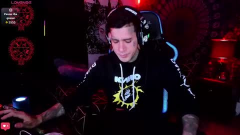 Snapshot of jhonny_ackerman chatting on September 25, 3:24 am jhonny_ackerman online show from September 25, 3:24 am
