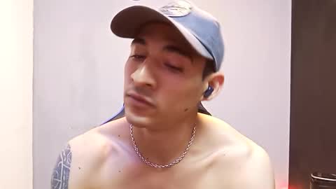 jhonny_thes28 online show from February 26, 9:56 am