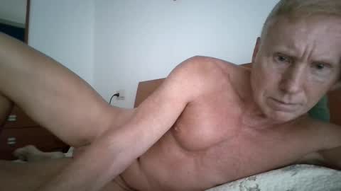 jhonpelopaja2 online show from October 9, 9:59 am