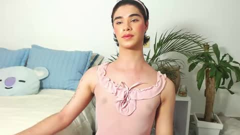 Jhuan Nhez online show from May 14, 12:53 am