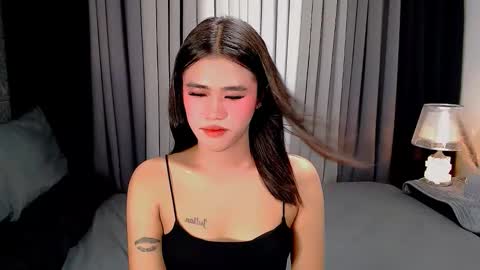 Snapshot of jhuliana_and_charles_room chatting on October 26, 5:19 am jhuliana_and_charles_room online show from October 26, 5:19 am