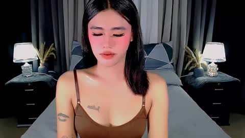 Snapshot of jhuliana_and_charles_room chatting on September 22, 3:54 am jhuliana_and_charles_room online show from September 22, 3:54 am