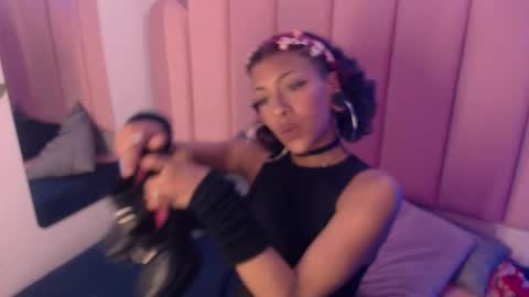 jia1111_ online show from February 13, 4:54 pm