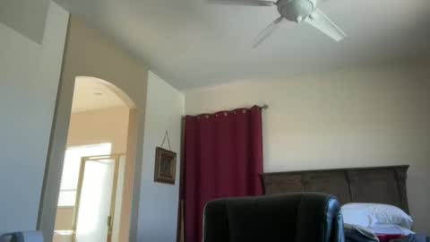 Dad of Three online show from December 1, 7:45 pm