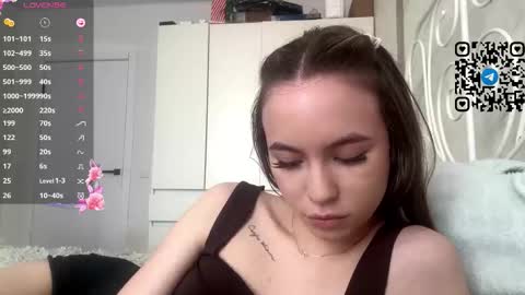 Kate online show from March 19, 9:15 am