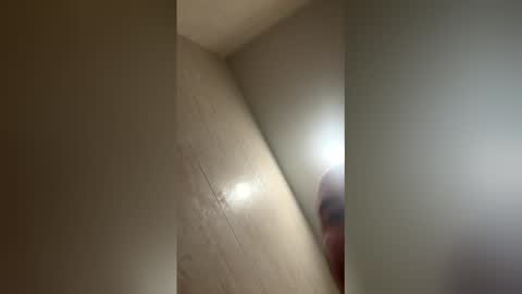 jimmyjjj88 online show from May 10, 5:52 pm
