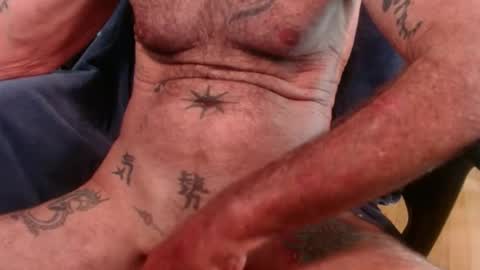 Snapshot of jimshard7x6 chatting on September 22, 9:30 pm cock model  bathing suit model online show from September 22, 9:30 pm
