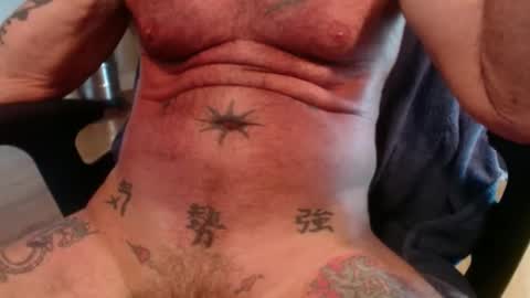 Snapshot of jimshard7x6 chatting on January 1, 10:03 pm cock model  bathing suit model online show from January 1, 10:03 pm