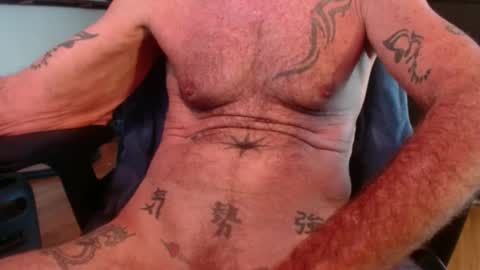 Snapshot of jimshard7x6 chatting on September 11, 9:27 pm cock model  bathing suit model online show from September 11, 9:27 pm