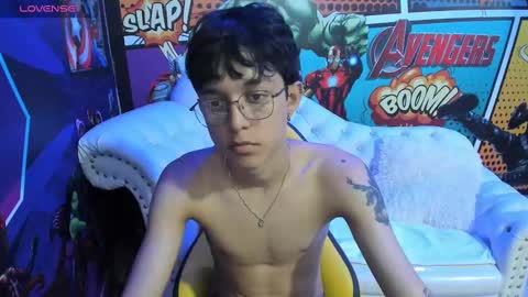 Snapshot of jisus_cat chatting on January 24, 7:28 pm Jisus online show from January 24, 7:28 pm