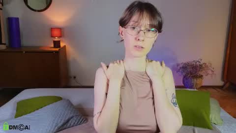 Hey Guys We are Julia ginger  Tina brunette online show from August 10, 12:26 am