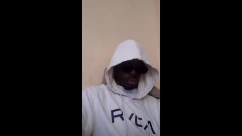 Big JJ online show from April 21, 8:10 am