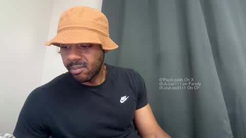 Jay Load  online show from November 29, 2:30 am