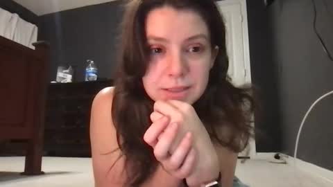 jlynn1997 online show from December 1, 1:36 am