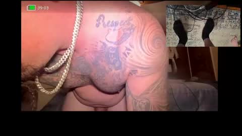 jmizzle974 online show from April 13, 2:43 pm