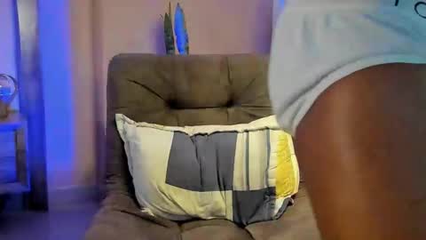 JOAN SAENZ online show from March 12, 5:13 am