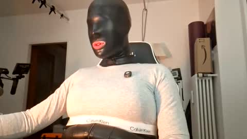 The sweetest toy online show from October 31, 11:27 pm