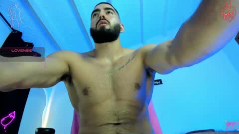 JOAO BATISTA online show from April 5, 7:22 pm