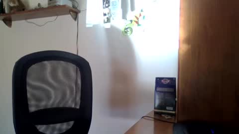 joaodias_18 online show from December 11, 1:06 pm