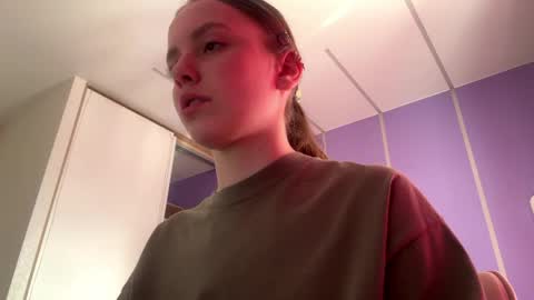Lina online show from March 26, 8:41 am