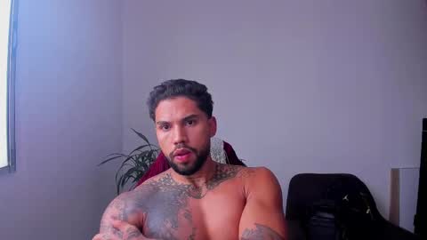 joe_esthetic online show from October 14, 12:41 pm