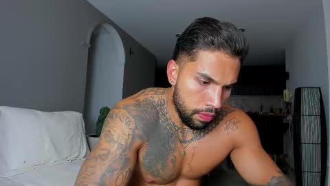 joe_esthetic online show from September 21, 11:09 pm