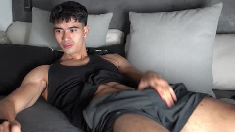 joe_steel1 online show from February 24, 9:51 pm