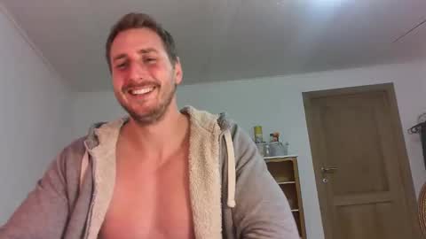 Snapshot of joefitbite chatting on October 8, 2:23 pm Joe  Fitbite online show from October 8, 2:23 pm