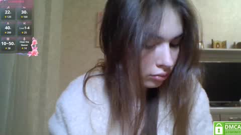 Jennifer online show from March 4, 7:11 pm