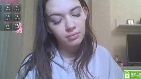 Jennifer online show from April 9, 6:13 pm