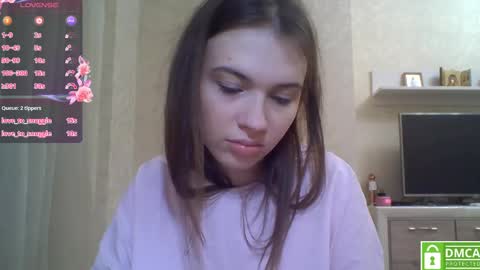 Jennifer online show from May 15, 9:33 pm