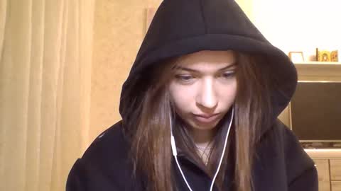 Jennifer online show from January 17, 8:50 pm