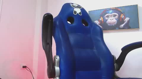     online show from April 16, 6:02 am