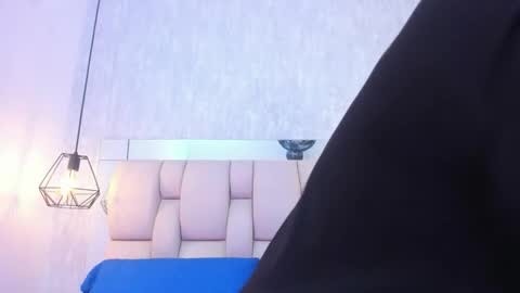 Johan  online show from March 2, 11:39 am