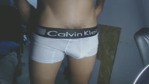 johantorres19 online show from February 19, 3:17 am