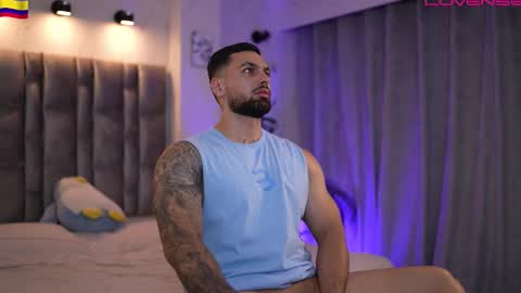 john online show from February 2, 9:22 pm