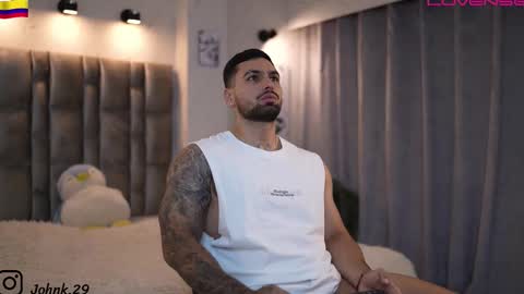 john online show from December 22, 11:11 pm