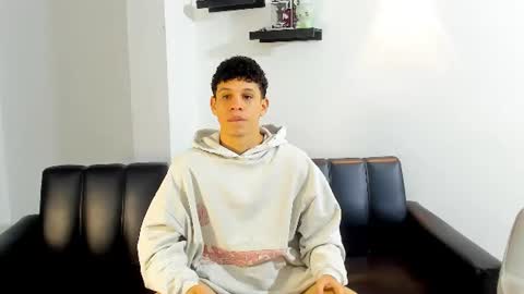 john_ssnow29 online show from July 24, 10:45 am