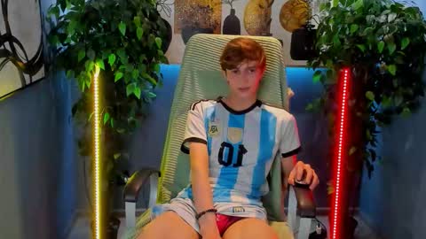 John online show from December 19, 1:39 pm