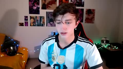 john_winx online show from March 29, 1:46 pm