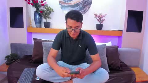 johnbelrose online show from January 12, 8:05 pm