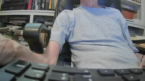 johngp777 online show from July 6, 3:25 pm