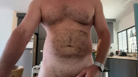 Johnny Blue Eyes online show from August 7, 6:17 pm