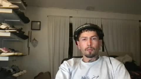 JohnnyDeep66 online show from December 22, 9:00 am