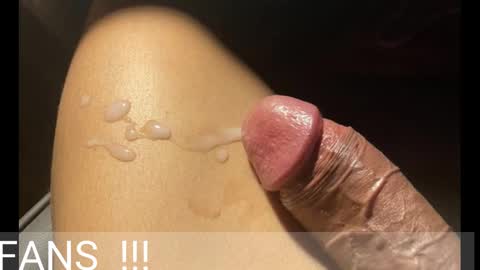 Johnnystrongarms                 online show from January 8, 1:53 am