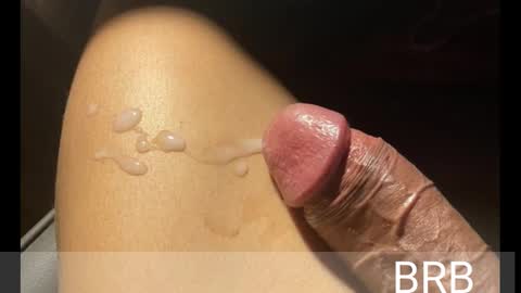 Johnnystrongarms                 online show from January 2, 3:37 am