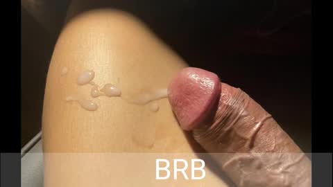 Johnnystrongarms                 online show from February 10, 5:14 am